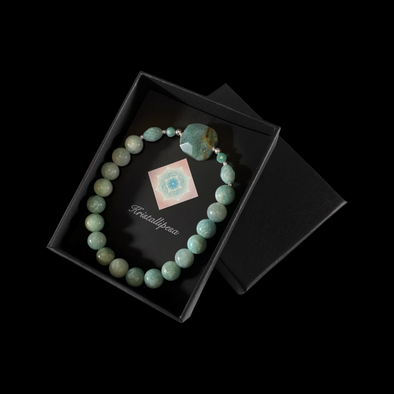 Käevõru_amasoniit, krüsokolla_2002007134.2.PNG