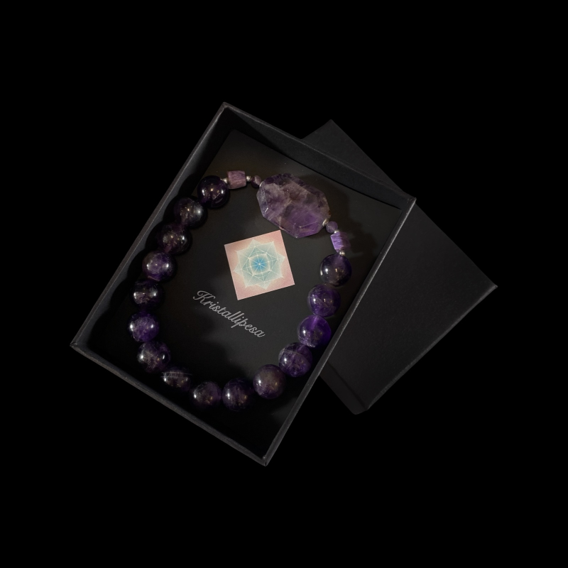 Käevõru_ametüst, tšaroiit_2002007124.2.PNG