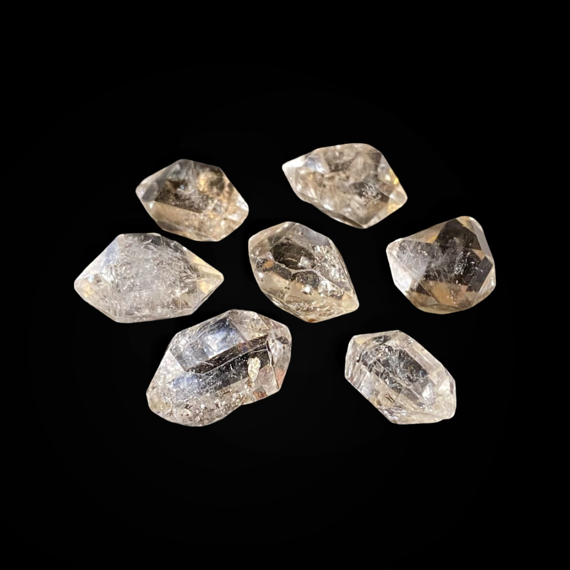 Lihvimata kristall_herkimeri teemant_1001019226.4.PNG