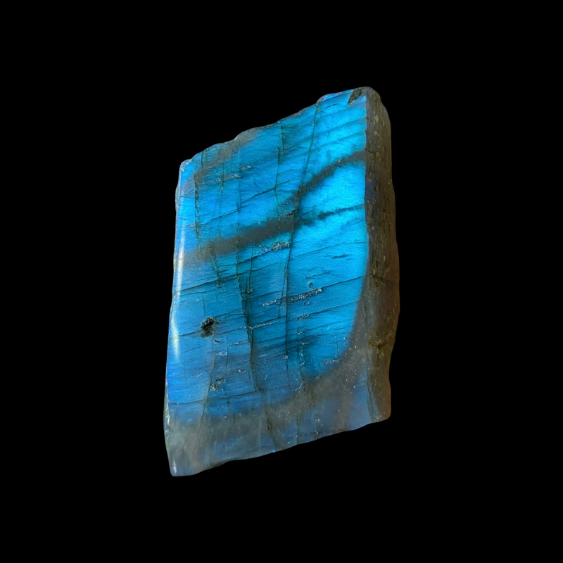 Lihvimata kristall_labradoriit_1001019976.PNG