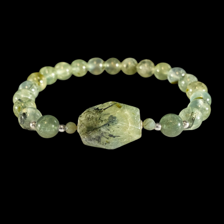 Disainkäevõru - preniit epidoodiga, roheline apatiit, smaragd 