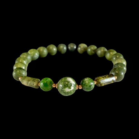 Disainkäevõru - kroomdiopsiid, roheline turmaliin, serpentiin 