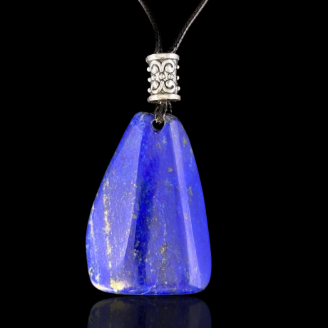 lr.lapislazuli.2001007588.PNG