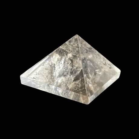 Püramiid - mäekristall