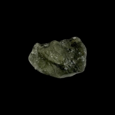 Lihvimata kristall - moldaviit