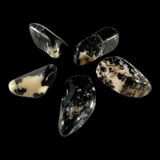 Trummelkristall - bertrandiit