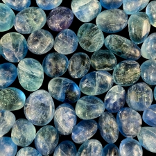 Trummelkristall - fluoriit (sinine)