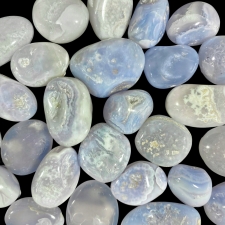 Trummelkristall - sinine pitsahhaat (kaltsedon)